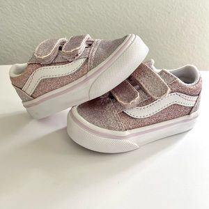 Toddler Vans Size: 4